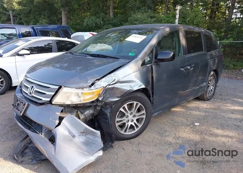 2011 Honda Odyssey Ex z USA, uszkodzony, nr VIN 5FNRL5H49BB003955